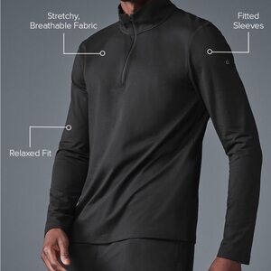 ALO Yoga Men's Black Lightweight Quarter-Zip Jacket